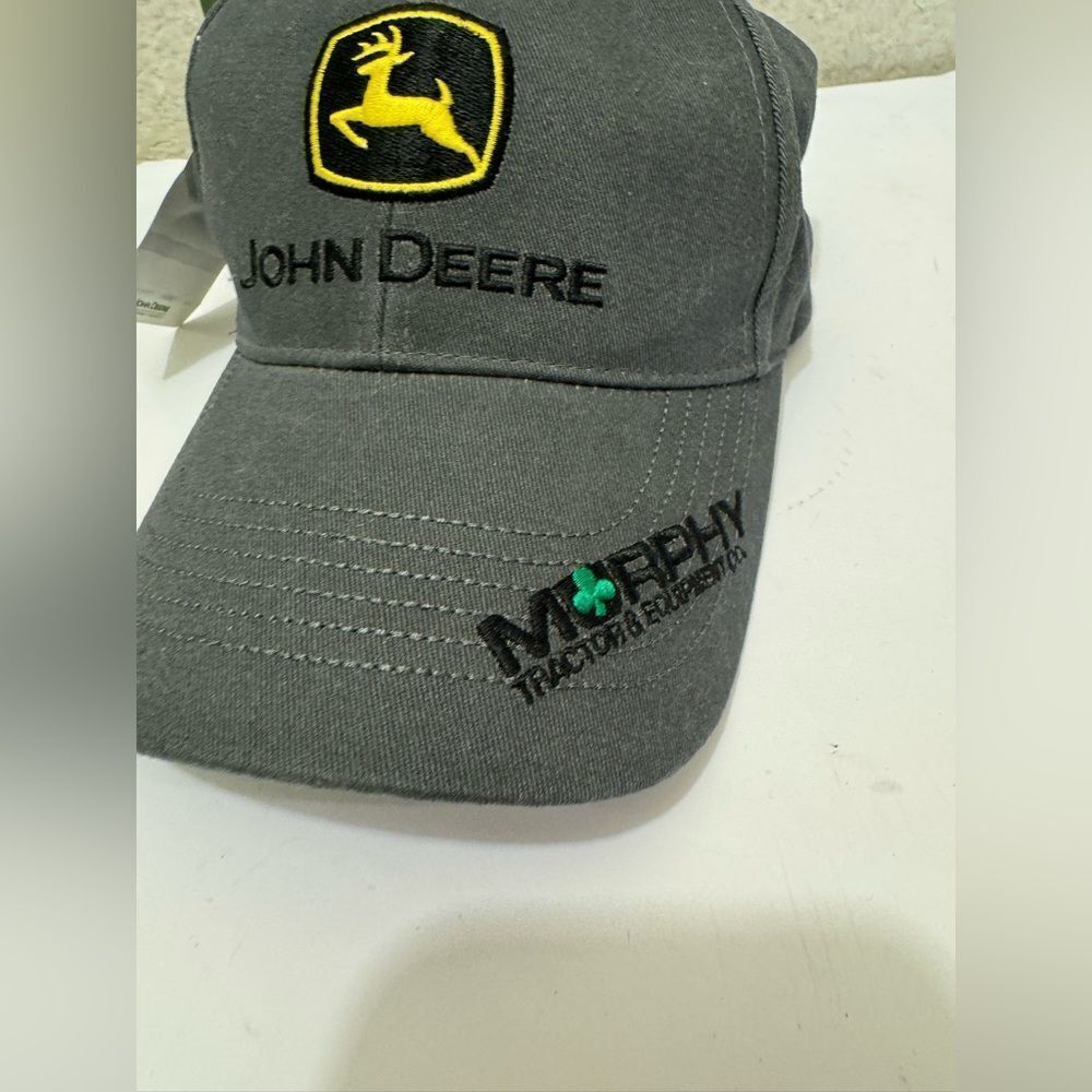 NWT John Deere adjustable hat Murphy Tractor